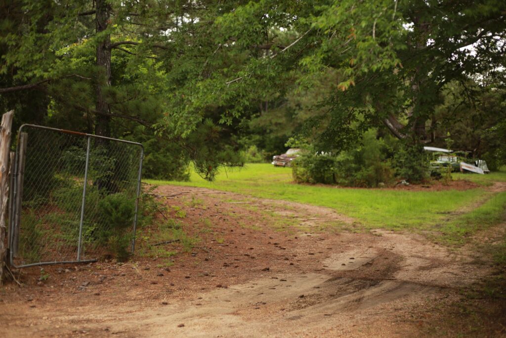 6 +/- acres 2344 Walker Road, Vaughan, MS 39179